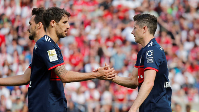 Koeln vs Bayern Muenchen (Foto: Wolfgang Rattay/Reuters)