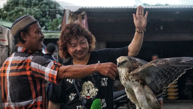 Pekerja Tenaga Asing di Pasar Bahodopi, Morowali (Foto: Iqbal Firdaus/kumparan)