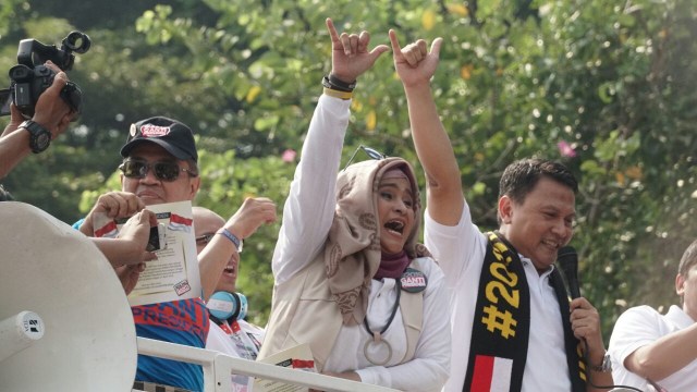 Neno dan Mardani di Deklarasi #2019GantiPresiden (Foto: Puti Cinintya Arie Safitri/kumparan)