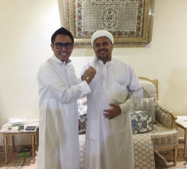 Politisi PAN Eko Patrio Kangen-Kangenan Bareng Habib Rizieq