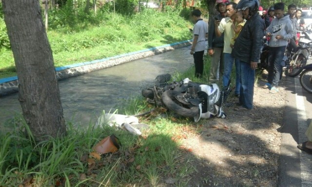 Kecelakaan Sepeda Motor Vs Truk di Tegal, Satu Orang Tewas