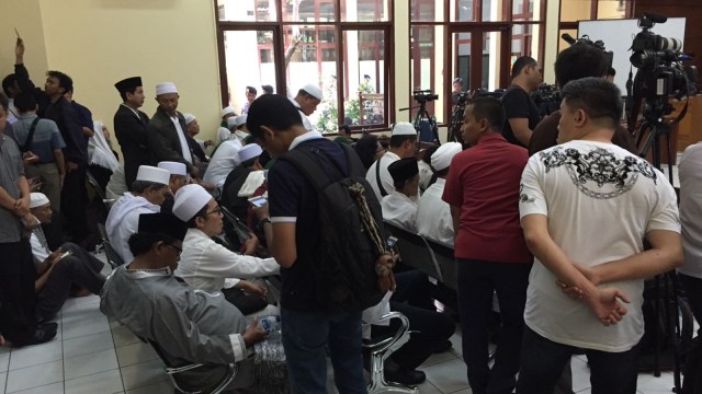 Sidang HTI vs Menkumham di PTUN Jakarta Timur. (Foto: Fachrul Irwinsyah/kumparan)
