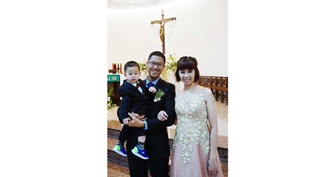 Baby-O-Talk With Multitasking Mom, Valent Cindy (3)