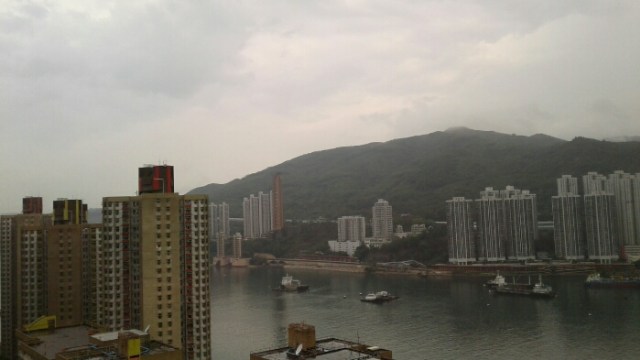 KEINDAHAN PANORAMA DARI BALIK JENDELA KAMAR (12)