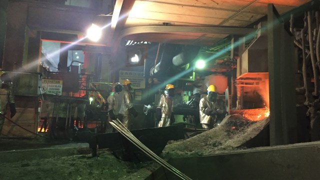 Pengolahan nikel jadi feronikel di Antam, Kendari. (Foto: Ema Fitriyani/kumparan)