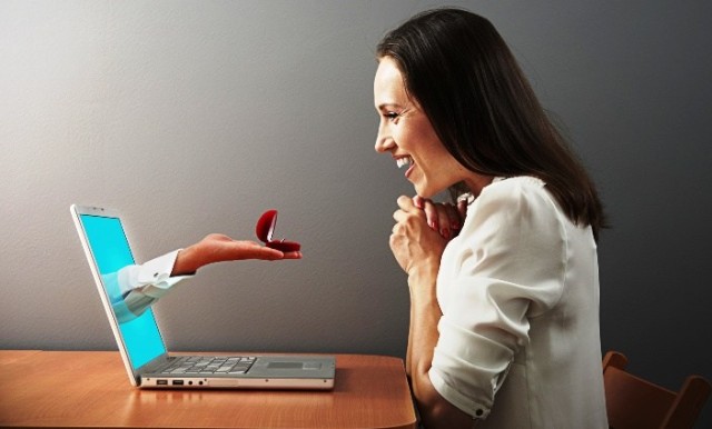 6 Tanda Orang yang Anda Temui di Kencan Online Tidak Bisa Dipercaya