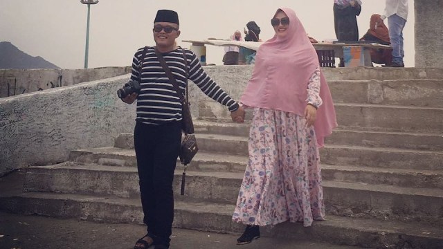 Sule dan istri. (Foto: Instagram @ferdinan_sule)