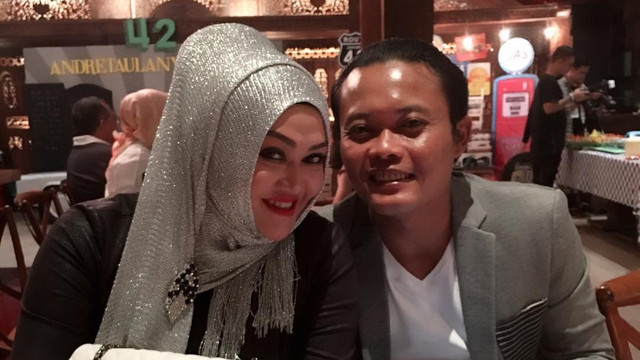 Sule dan Lina saat di acara HUT Andre Taulani. (Foto: Instagram @lina_sulestevent)