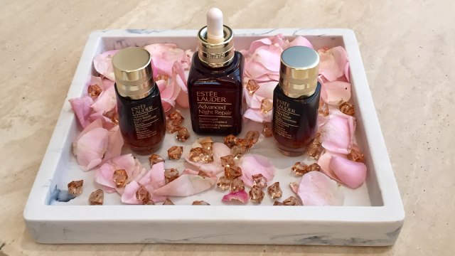 Produk Estee Lauder Advanced Night Repair  (Foto: Fitria Sofyani/kumparan)