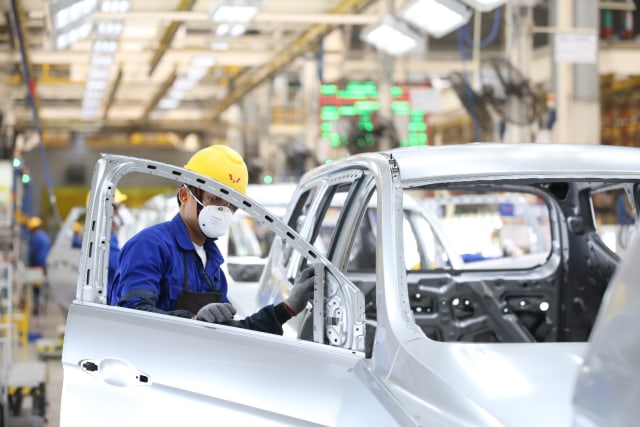 Produksi Wuling Confero dan Cortez (Foto: dok. Wuling)