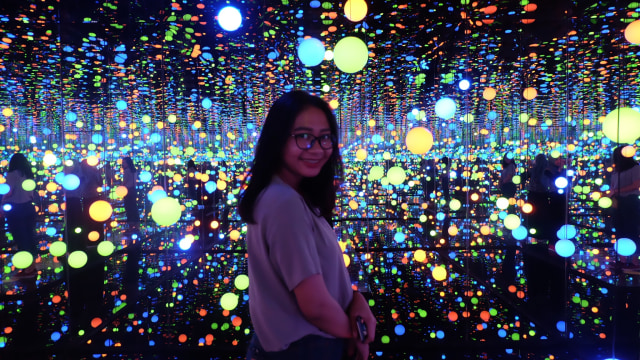 Infinity Mirrored Room, Museum MACAN (Foto: Bella Cynthia/kumparan)