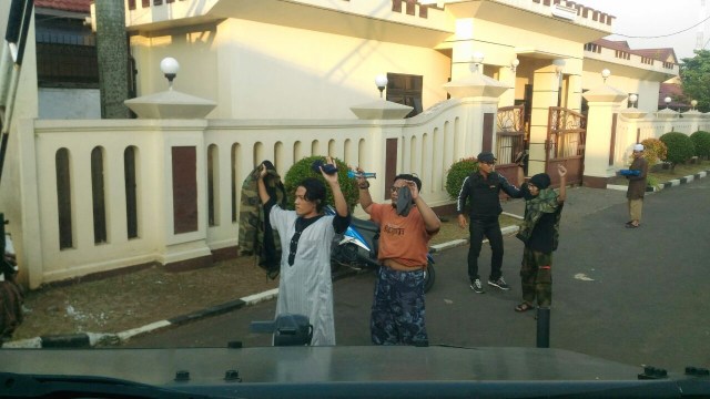 Penggeledahan napi teroris di Mako Brimob. (Foto: Dok. Istimewa)