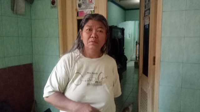 Tumini, tetangga Bripka Iwan Sarjana. (Foto: Adhim Mugni/kumparan)