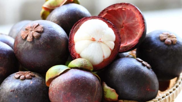 Apakah Manggis Aman Dikonsumsi Ibu Hamil?