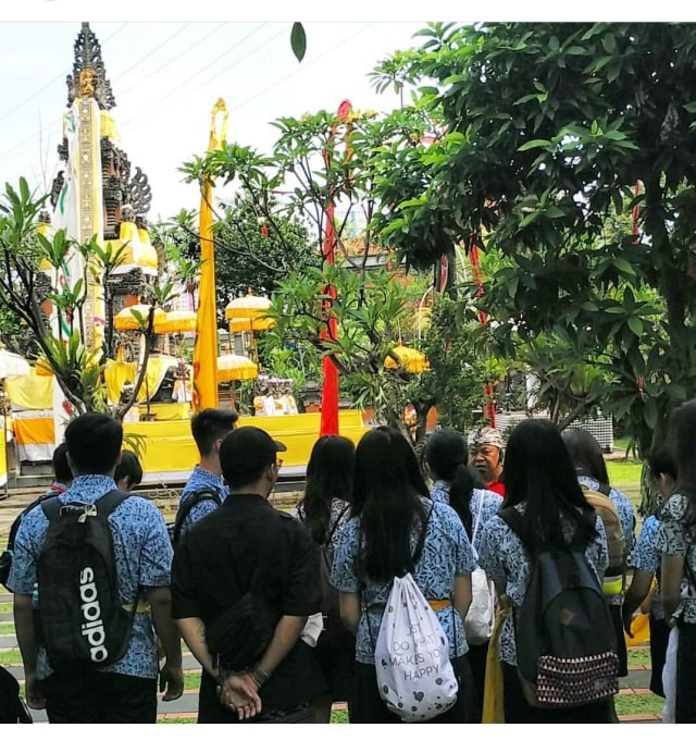 'Tak Kenal maka Tak Sayang': Mengajarkan Toleransi lewat Hari Libur (6)