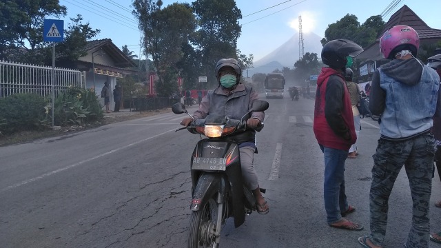 Suasana Jalan Kaliurang, Sleman (Foto: Arfiansyah Panji/kumparan)