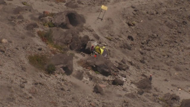 Evakuasi pendaki Gunung Merapi (Foto: Dok. BPPTKG)
