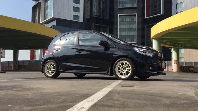 Modifikasi Honda Brio ala Mobilio facelift (Foto: Aditya Pratama Niagara/kumparanOTO)