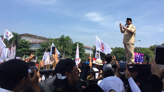 Prabowo kampanye akbar di Bandung (Foto: Iqbal Tawakal/kumparan)