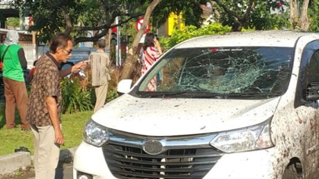 Ledakan bom di Surabaya. (Foto: Dok. Istimewa)