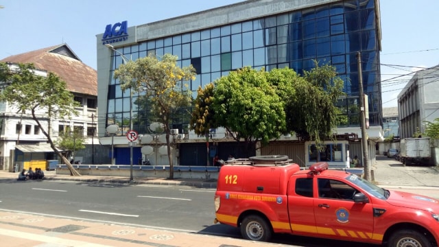 Kantor sekitar Polrestabes Surabaya tutup total. (Foto: Ferio Pristiawan/kumparan)