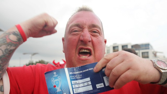 Tiket final Liga Champions. (Foto: Mustafa Ozer/AFP)