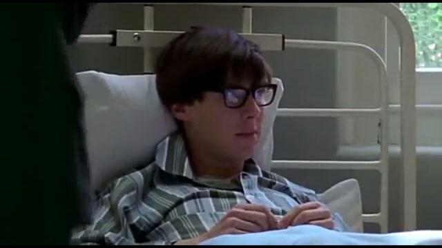 Benedict Cumberbatch di film Hawking. (Foto: YouTube/Cehache)