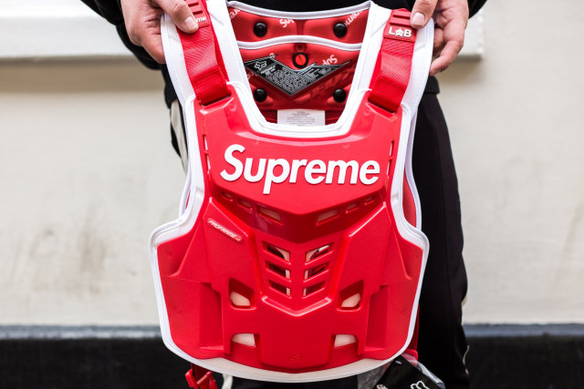 Supreme x Fox Racing (Foto: Hypebeast)