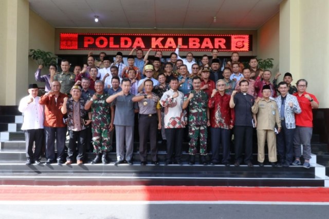 Deklarasi Persatuan Dan Kesatuan Masyarakat Kalbar