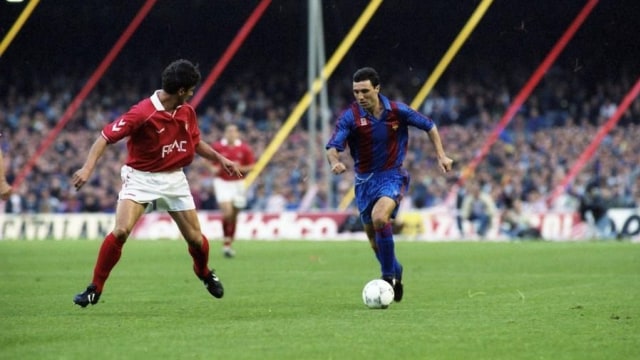 Stoichkov kala membela Barcelona. (Foto: Dok. FC Barcelona)
