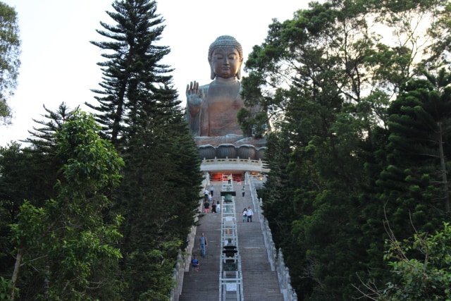 Big Budha di Ngong Ping 360 Hong Kong (5)