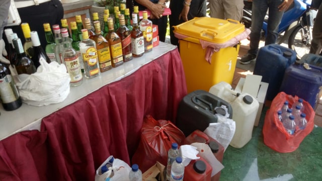 Polresta Denpasar sita 835.400 liter Arak Bali (Foto:  Cisilia Agustina Siahaan/kumparan)