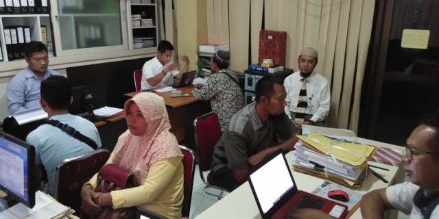EKSEKUSI 300 WARGA TEMON YANG TETAP TINGGAL DI LAHAN PROYEK URUNG DILAKUKAN SEBELUM PUASA (1)