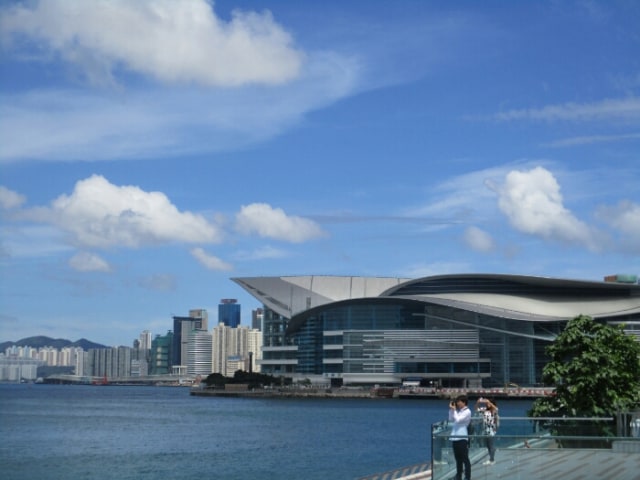 Tamar Park, ruang terbuka hijau dengan lanskap memukau (3)