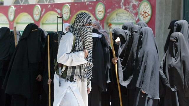 Seorang mahasiswa radikal Pakistan  (Foto: AFP/AAMIR QURESHI)