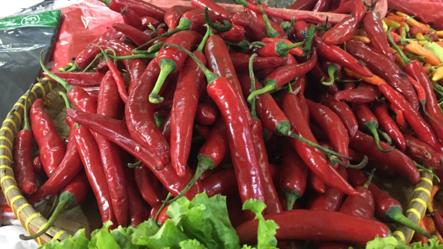 Cabai Merah Besar di Pasar Minggu (Foto:  Abdul Latif/kumparan)