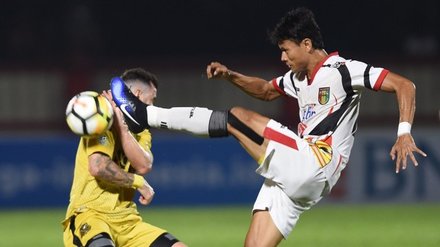 Paulo Sergio dan Dedy Gusmawan. (Foto: ANTARA FOTO/Akbar Nugroho Gumay)