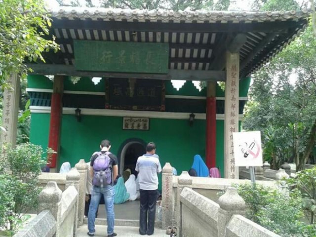 Masjid tertua di Guangzhou dan makam sahabat nabi (4)