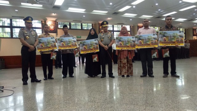 Bantuan rumah ke keluarga korban Mako Brimob (Foto:  Ainul Qalbi/kumparan)