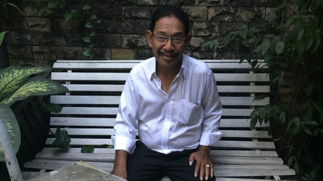 Boy Lawalata, Pemilik Wisma Delima (Foto: Helinsa Rasputri/kumparan)