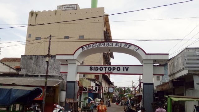 Masjid Al-Ihsan Sabilillah, Surabaya. (Foto:  Ardhana Pragota/kumparan)