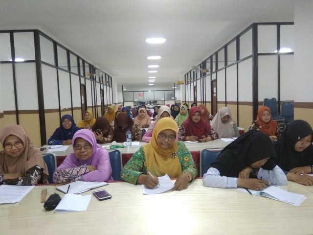Sofyan Anif: Muhammadiyah adalah Organisasi Terbesar di Dunia (3)