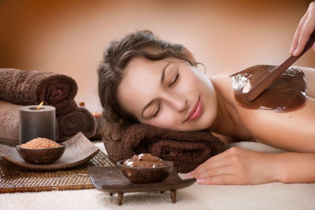 Manfaat Scrub Cokelat Untuk Kecantikan