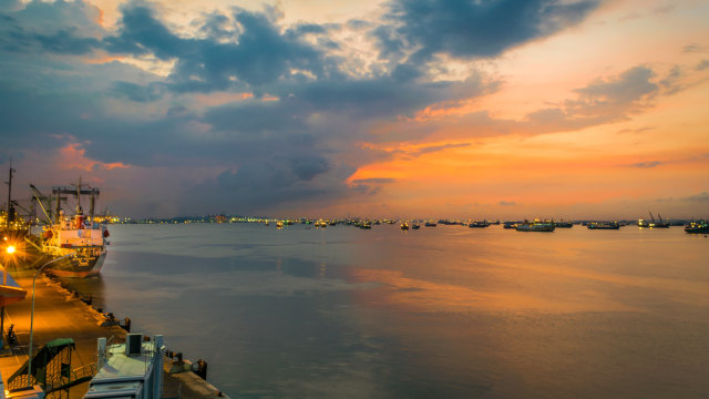 Senja dari Surabaya North Quay (Foto: Flickr)