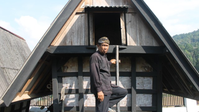 Pemangku Adat Kasepuhan Cisitu (Foto: Utomo P/kumparan)