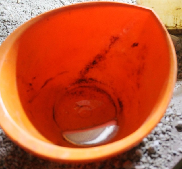 Ilustrasi cairan merkuri Foto: Utomo P/kumparan