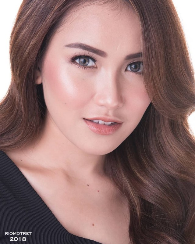 Adu Cantik Nagita Slavina dan Ayu Ting-Ting Tanpa Editan (3)