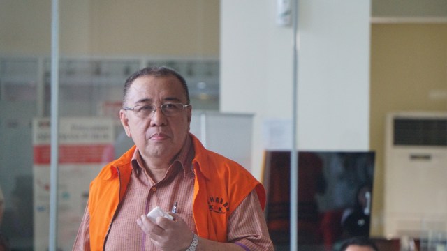 Asrun hendak menjalani pemeriksaan di Gedung KPK (Foto: Fanny Kusumawardhani/kumparan)