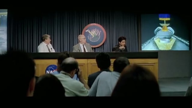 Shah Rukh Khan di Film Swades. (Foto: Youtube/Red Chillies Entertainment)