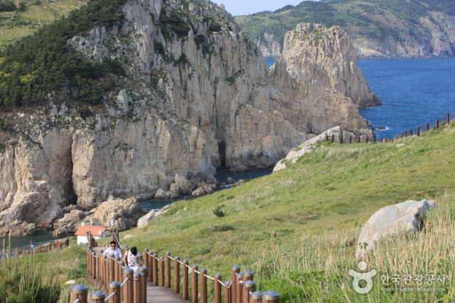 Mengintip Pemandangan di Pulau Somaemuldo Korea Selatan (2)